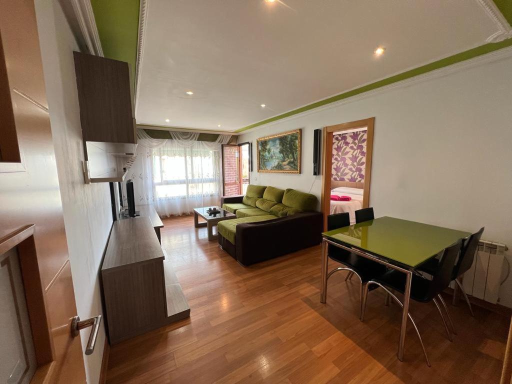 Apartamento D'Antoni Gaudi Apartment Vilaseca de Solcina Luaran gambar