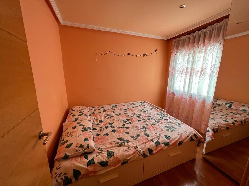 Apartamento D'Antoni Gaudi Apartment Vilaseca de Solcina Luaran gambar